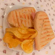 Bocadillo de York y Queso